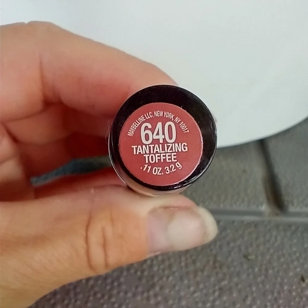 Volume xl seduction plumping lip color 640 tantali